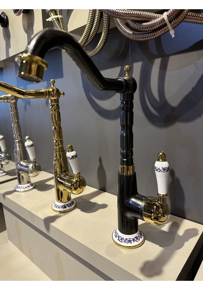 İsaoğlu Yapı Mutfak Bataryası Gold Siyah Evye Musluğu Seramikli İşlemeli Tasarım Vintage Model Gold