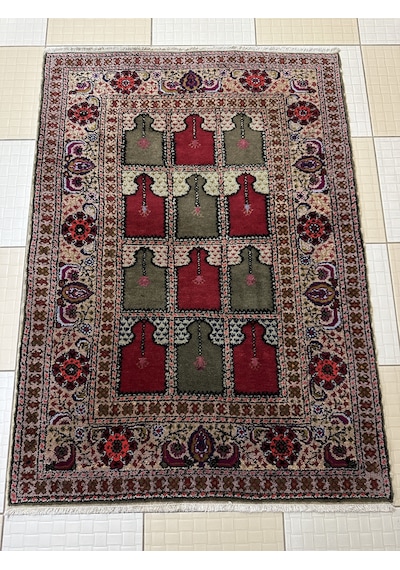El Dokuma Bünyan Halısı Floş Seccade 93x130 Paftalı Sıfır Halı Renkli