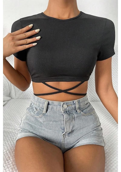 Epilons Zenvial Kadın Siyah Yarım Kol Çapraz Bağlamalı Crop Top Bluz Zenviall2