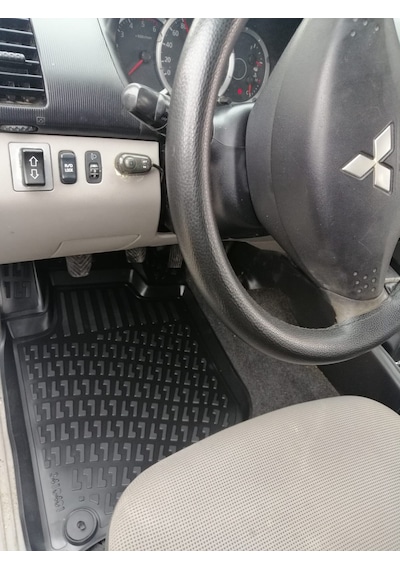 Mitsubishi L200 3D Havuzlu Paspas L200 Havuzlu Paspas