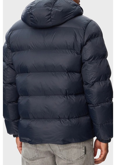 Calvin Klein Logolu Su İtici Kapüşonlu Şişme Mont Lv04rg513gcef Erkek Mont Lv04rg513g Cef Lacivert Calvin Klein Logolu Su İtici Kapüşonlu Şişme Mont Lv04rg513gcef Erkek Mont Lv04rg513g Cef Lacivert
