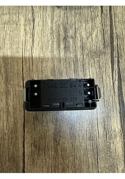 Bmw E34 E32 E36 Flaşör Dörtlü Düğmesi