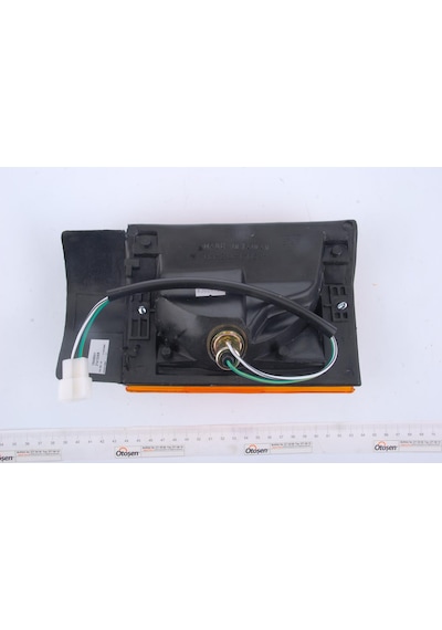 Depo Sağ Sinyal Mitsubishi 449/304 Uyumlu Mb302245