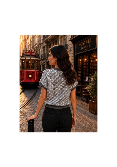 Hira Life Fashion Sfg Life Moda Kadın V Yaka Kare Desenli Şık Süveter Gri Gri