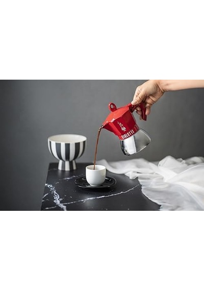 Bialetti - Moka Exclusive İndüksiyon: 2 Cups Ocak Üstü Espresso Pişirici - 100ml - Kırmızı Renk - Alt Hazne: Dış Paslanmaz Çelik İç Alüminyum - İndüksiyon Ocak Türleri İçin Uygundur Bialetti - Moka Exclusive İndüksiyon: 2 Cups Ocak Üstü Espresso Pişirici - 100ml - Kırmızı Renk - Alt Hazne: Dış Paslanmaz Çelik İç Alüminyum - İndüksiyon Ocak Türleri İçin Uygundur