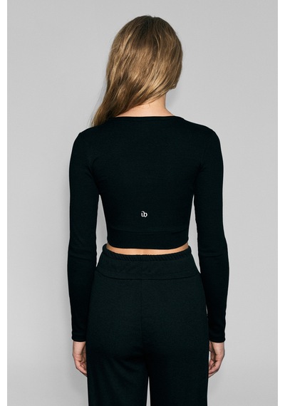 Urban Beat Sabına Kadın Yumuşak Ve Esnek Kumaşlı Düğmeli Baskı Detaylı Slim Fit Siyah Bluz Siyah
