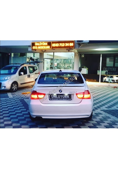 OtoÇizgi BMW E90 318 320 325 330 Bagaj Üstü Spoiler Piano Black- BEYAZ OtoÇizgi
