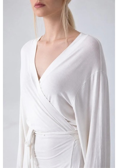 Cloudymood Kadın Siyah Kuşaklı Ultra Soft Ekru Kimono Beyaz - 924380525 Beyaz