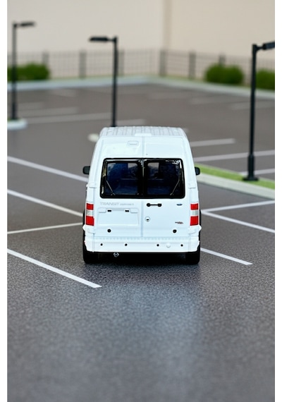 Beyaz 1:38 Ölçek Die Cast Kapıları Açılır Lisanslı Ford Transit Connect Oyuncak Metal Model Araba Çok Renkli