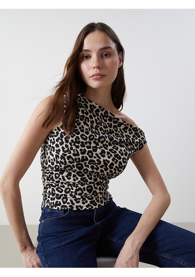 Lcw Vision Ekru Kayık Yaka Leopar Desenli Kadın Bluz