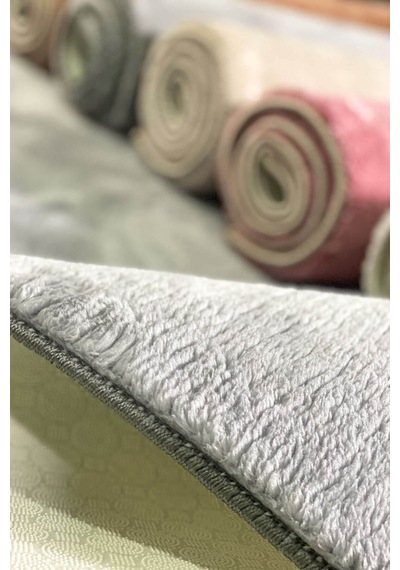 Gri Renkli Yumuşak Yüzeyli Kaydırmaz Puffy Peluş Halı-191 Gri - Antrasit