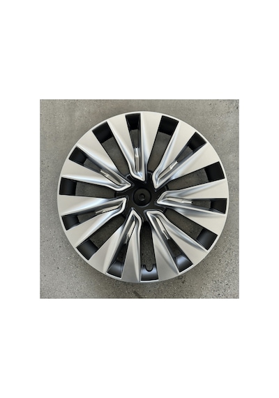 Red Lion Parts Tesla Model Y Legacy 2023-2025 Uyumlu 19 İnç Uberturbine Stil Jant Kapağı Seti - Gümüş & Siyah