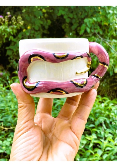 24 Ayar Altın Işlemeli, Yılan Kabartmalı, El Yapımı, Hediyelik Mug 220 Ml, Snake Mug Beyaz - Çok Renkli