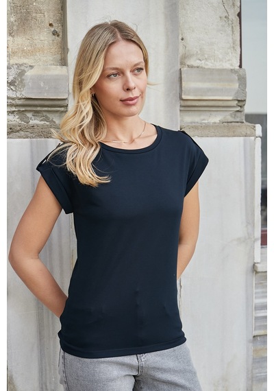 Jument Kadın Kaliteli Likrasız Span Kumaş Geniş Sıfır Yaka Duble Kollu Apoletli Düğmeli T-shirt Bluz-koyu Lacivert K.lacivert