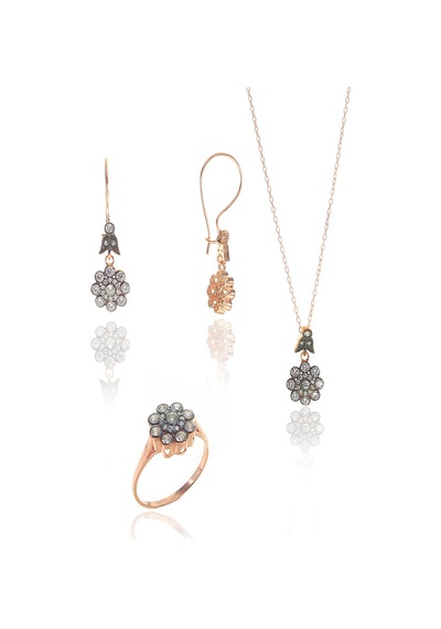 Söğütlü Silver Gümüş Rose Zirkon Taşlı Elmas Montürlü Çiçek Modeli Set Barcode Rose Gold - Rodyum