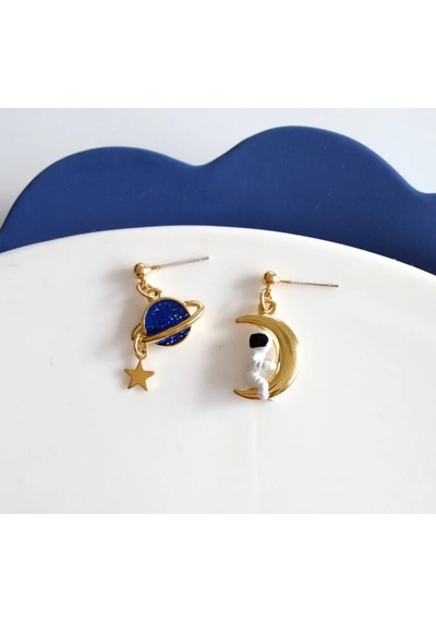 Girift Vintage Su Damlası Sallantılı Küpe Gold