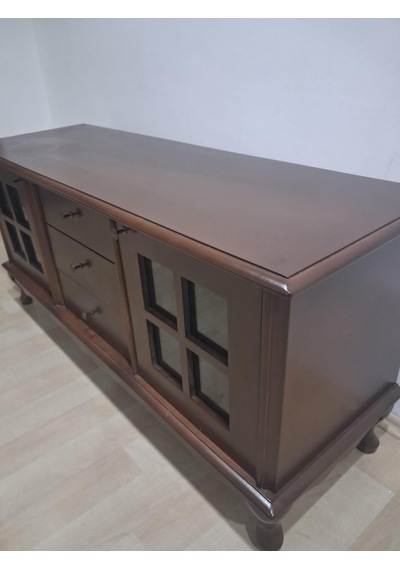 Tv Sehpa St 90567 Pencere Model Ahşap Kayın Aslan Ayak Ceviz Renk 125 Cm El Yapım Ceviz