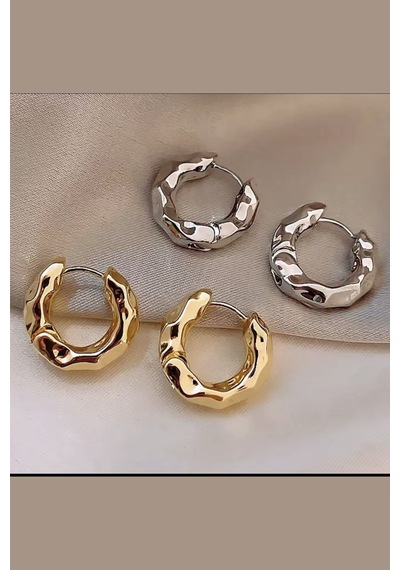 Kadın Küpe Dokulu Tasarım Minimal Modern Kararmaz Halka Küpe Altın