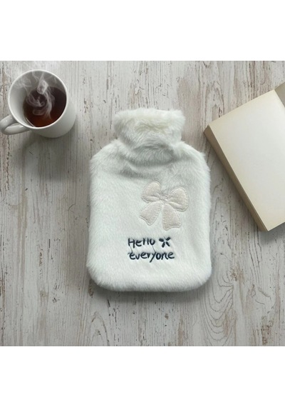 Hello Everyone Yazılı Kurdeleli Beyaz Peluş Sıcak Su Torbası 1 Lt Yumuşak Kılıf, Uzun Süre Sıcak T Çok Renkli
