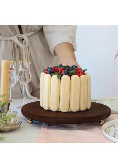 Akayev Ahşap 29 Cm Altın Boncuk Ayaklı Sunum Tabağı Beyaz