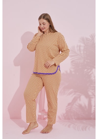Siyah İnci Biyeli Curve Büyük Beden Battal Boy Örme Pijama Takım 7778 Turuncu Mor Yarım Ay Siyah İnci Biyeli Curve Büyük Beden Battal Boy Örme Pijama Takım 7778 Turuncu Mor Yarım Ay