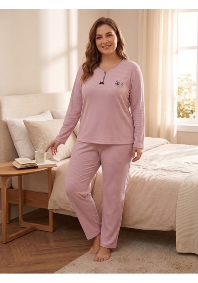 Büyük Beden Uzun Kol Pamuklu Likralı İnterlok Kumaş Pijama Takımı 8739 Pembe