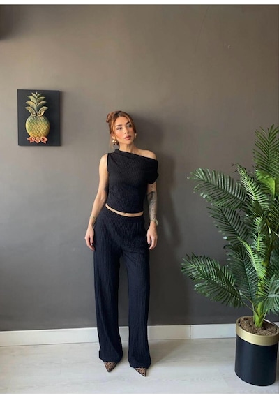Kadın Waffle Kumaş Kayık Yaka Crop Bluz Pantolon Takım Rahat Şık Yazlık 2 Li Takım Siyah