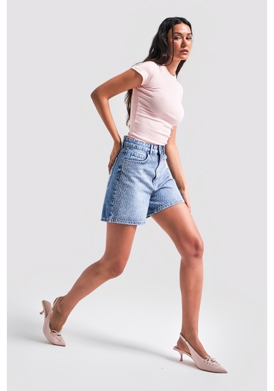Itsbasic Kadın Mavi Renk Diana T-2s5-4 Parlak Taşlı Mom Fit Midi Boy Tasarım %100 Koton Denim Şort