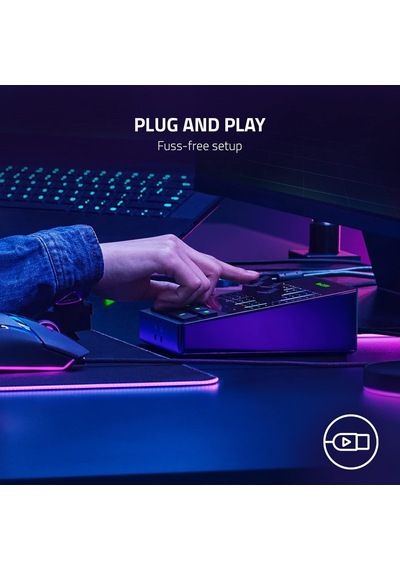 Razer Audio Mixer - Xlr, 3,5 Mm Ve Optik Girişe Sahip Usb Ses Arabirimi - Sessiz Düğmeli 4 Kanallı Arabirim - Tak Ve