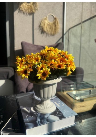 Yapay Çiçek Krem Antik Saksıda Sarı Papatya 23cm