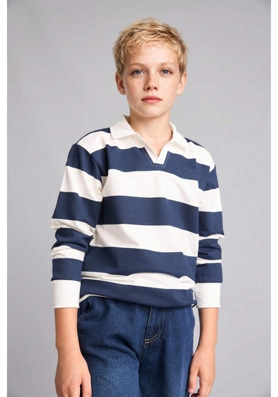 Defacto New Regular Fıt Uzun Kollu Apaş Yaka Pamuklu Lacivert Sweatshirt Erkek Çocuk H7130a826aunv256 Lacivert-nv256