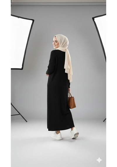 Sonbaharmoda Kadın Uzun Triko Elbise %100 Akrilik Bisiklet Yaka Rahat Ve Şık Kışlık Model Siyah Sonbaharmoda Kadın Uzun Triko Elbise %100 Akrilik Bisiklet Yaka Rahat Ve Şık Kışlık Model Siyah