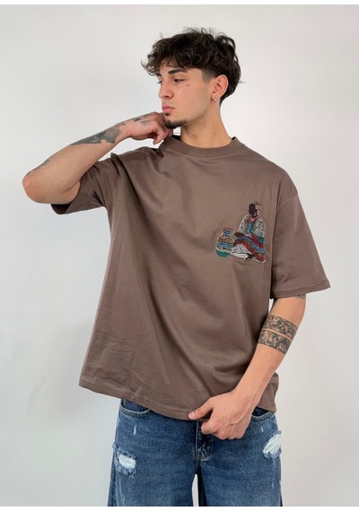 Zaee Nomad Nakışlı Premium Oversize Tişört Kahverengi