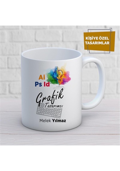 Kişiye Özel İsim Yazılabilir Grafik Tasarımcı Kupa Bardak Çok Renkli