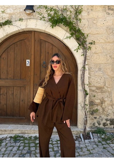 Laluvia Kahverengi Tek Düğmeli Kuşaklı Kimono Takım - 007