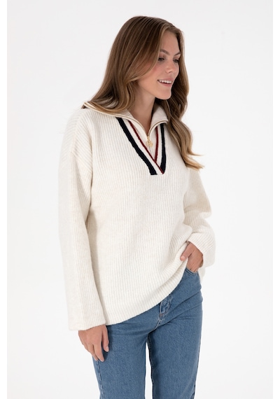 U.S. Polo Assn. Kadın Beyaz V Yaka Fermuarlı Kazak 50309564-VR256 U.S. Polo Assn. Kadın Beyaz V Yaka Fermuarlı Kazak 50309564-VR256