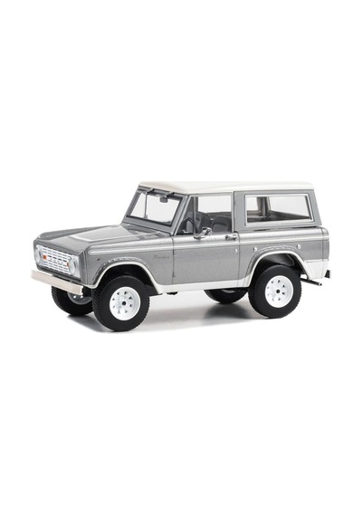 Greenlight 1967 Ford Bronco Silver Model Araba