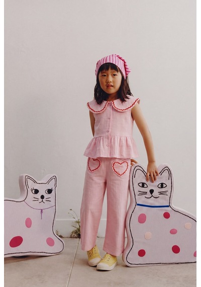 Magu Kız Çocuk Pamuklu Pembe Bebe Yaka Kalp Cep Detaylı Bluz Pantolon Takım