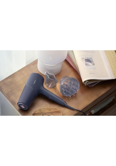 Philips Saç Kurutma Makinesi BHD510/00,İyonik Bakım,3 Isı Ve 2 Hız Ayarı,2300w