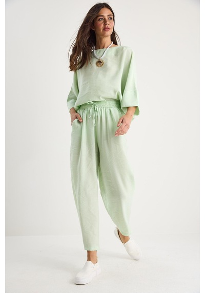 Shade Kadın Kayık Yaka Yarım Kol Bluz Beli Lastikli Şalvar Pantolon Alt-üst Takım 60283118 - Su Yeşili Shade Kadın Kayık Yaka Yarım Kol Bluz Beli Lastikli Şalvar Pantolon Alt-üst Takım 60283118 - Su Yeşili