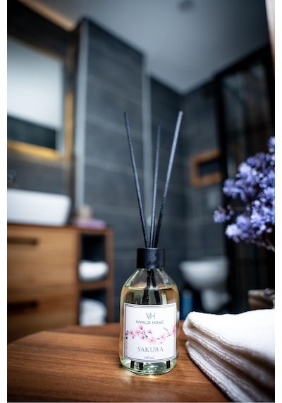 Vivaldi Home Sakura Çiçeği Çubuklu Oda Kokusu Esansiyel Uçucu Yağ 100 ML