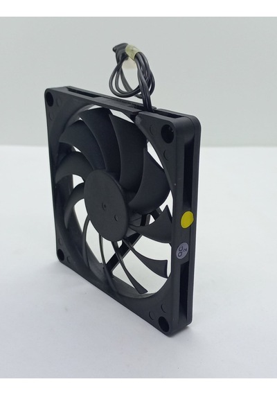 80 Mm X 80 Mm X 10 Mm 5 Volt Fan
