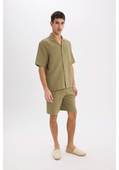 DeFacto %100 Pamuk Relax Fit Müslin Cepli Basic Düz Bermuda Şort C7589AX25SMKH436
