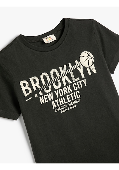Koton Brooklyn Baskılı Kısa Kollu Bisiklet Yaka Tişört Lacivert 4skb10438tk Lacivert