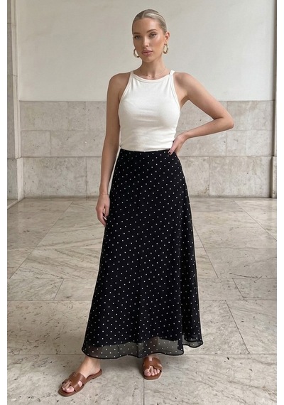 Madmext Siyah Minimal Puantiye Desen Şifon Astarlı Etek Mg2821