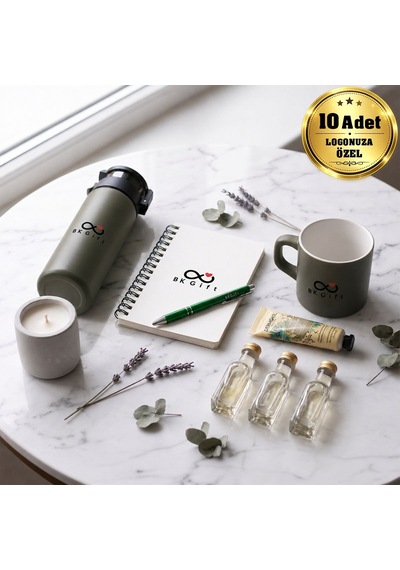 Logonuza Özel 10 Adet Ahşap Kutulu Koyu Yeşil Kurumsal Hediye Seti Cam Suluk, Seramik Fincan, Defter, Kalem, Kolonya, Krem Ve Beton Mumlu Promosyon Seti
