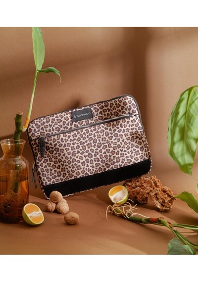 Bloominbag Earthy Leopard 13 İnç Laptop / Macbook Uyumlu Kılıf Kahverengi - Sarı