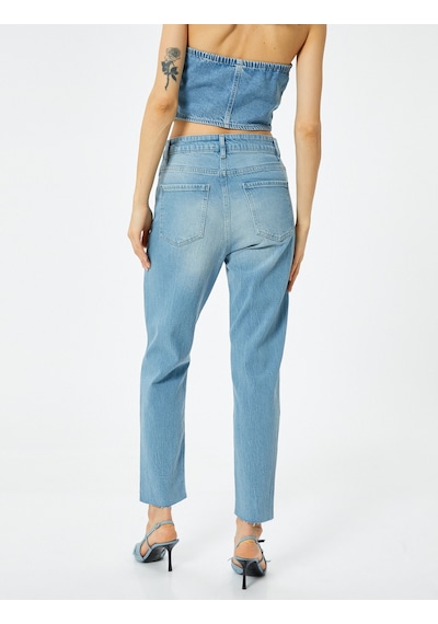 Koton Yüksek Bel Kot Pantolon Rahat Kesim Hafif Dar Paça - Mom Slim Jeans Açık İndigo 4sal40306md Açık İndigo Koton Yüksek Bel Kot Pantolon Rahat Kesim Hafif Dar Paça - Mom Slim Jeans Açık İndigo 4sal40306md Açık İndigo