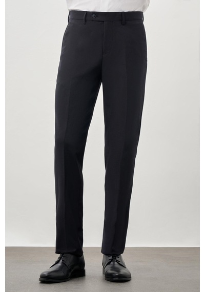 İmza Koyu Lacivert Düz Bez Ayağı Esnek Yan Cep Slim Fit Classic Pantolon 1003245207 200 Koyu Lacivert İmza Koyu Lacivert Düz Bez Ayağı Esnek Yan Cep Slim Fit Classic Pantolon 1003245207 200 Koyu Lacivert