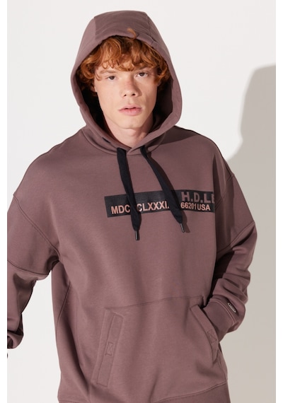 Lee Loose Fit Rahat Kesim Kapüşonlu İçi Polarlı Sırt Baskılı Kahverengi Sweatshirt L232283640 Çok Renkli Lee Loose Fit Rahat Kesim Kapüşonlu İçi Polarlı Sırt Baskılı Kahverengi Sweatshirt L232283640 Çok Renkli